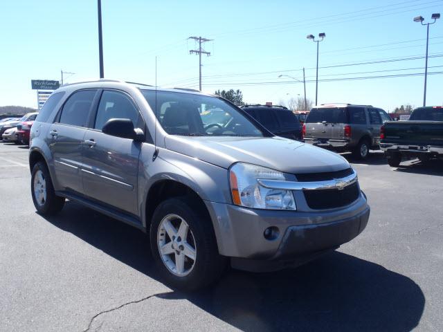 Photo of 2005 Chevrolet Equinox
