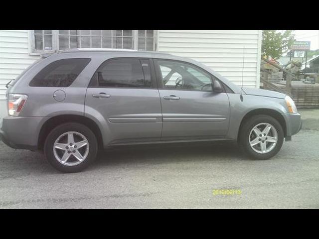 Photo of 2005 Chevrolet Equinox