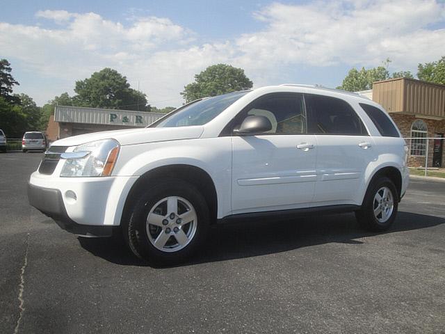 Photo of 2005 Chevrolet Equinox