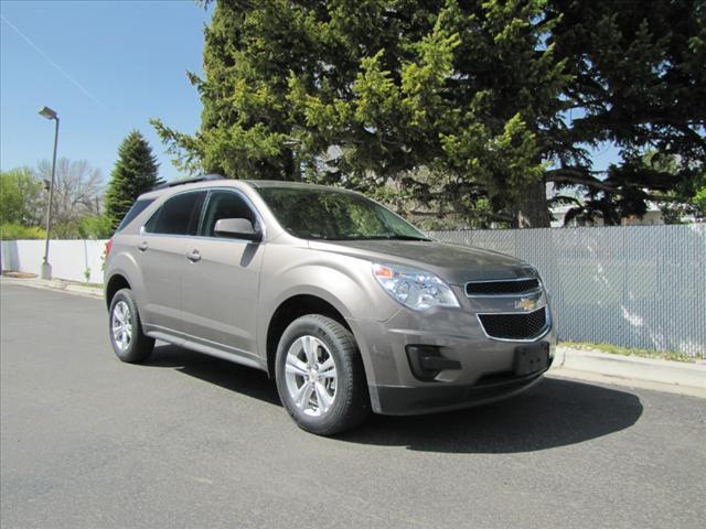 Photo of 2011 Chevrolet Equinox