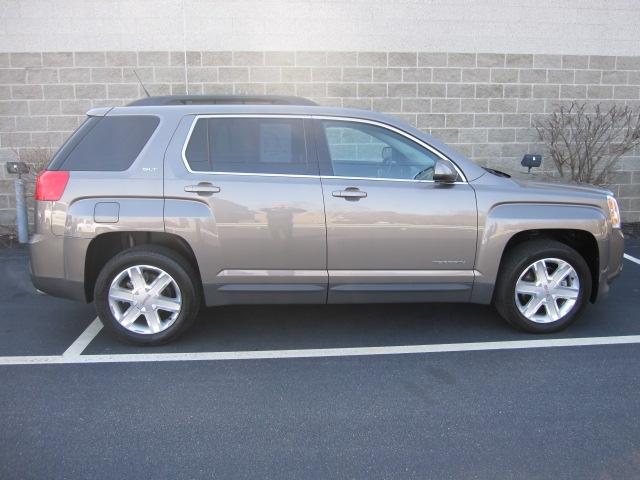 Photo of 2010 GMC Terrain