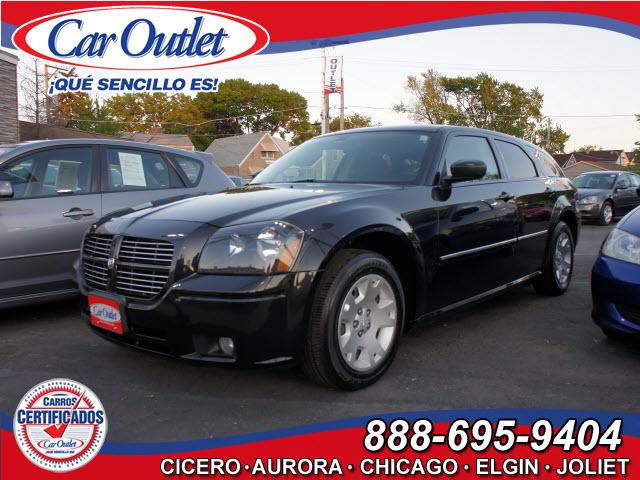 Photo of 2007 Dodge Magnum