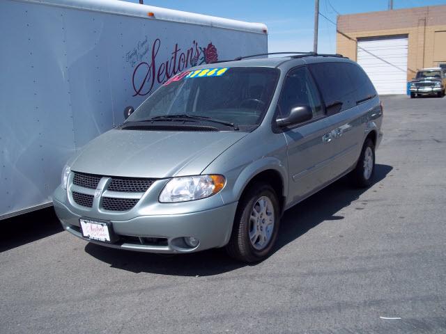 Photo of 2004 Dodge Grand Caravan