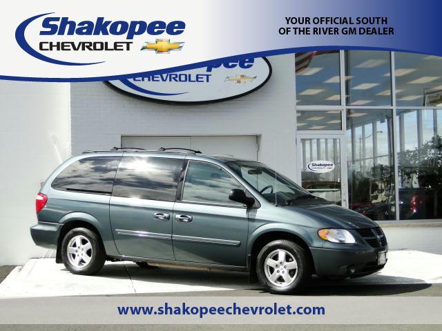 Photo of 2005 Dodge Caravan