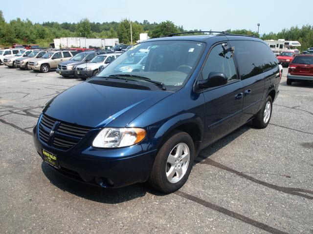Photo of 2005 Dodge Grand Caravan