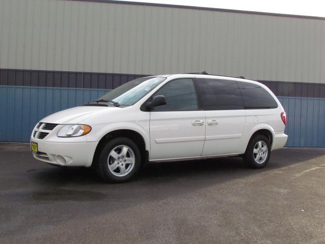 Photo of 2005 Dodge Grand Caravan