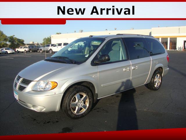 Photo of 2005 Dodge Grand Caravan