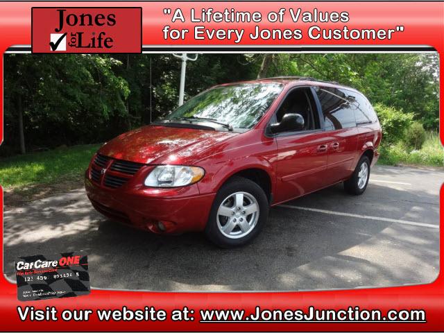 Photo of 2005 Dodge Grand Caravan