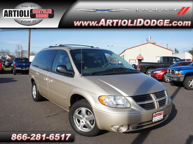 Photo of 2005 Dodge Grand Caravan