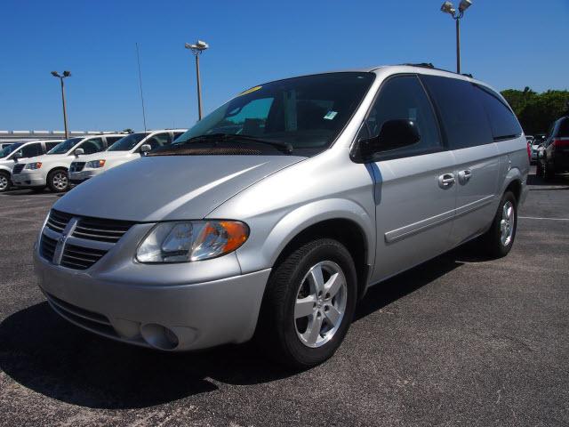 Photo of 2006 Dodge Grand Caravan