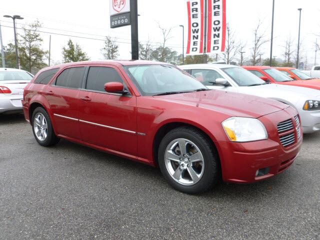 Photo of 2007 Dodge Magnum