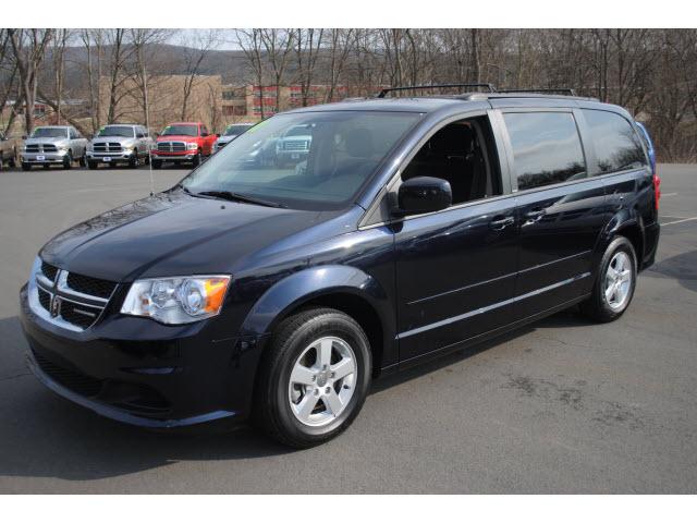 Photo of 2011 Dodge Grand Caravan