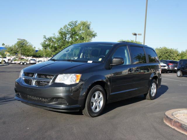 Photo of 2011 Dodge Grand Caravan