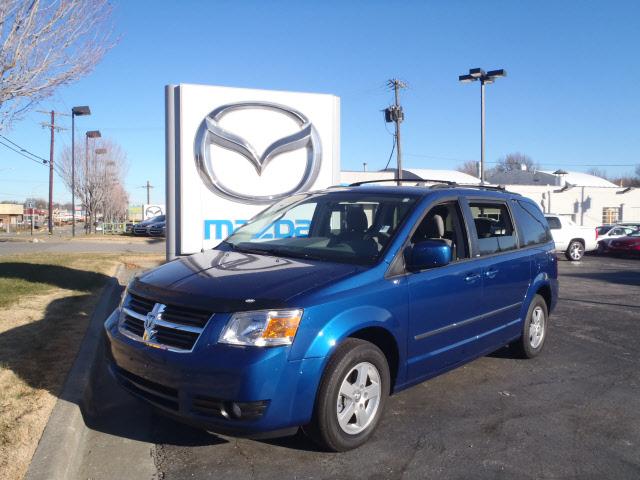 Photo of 2010 Dodge Grand Caravan