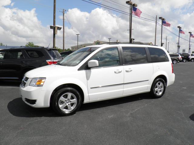 Photo of 2010 Dodge Grand Caravan