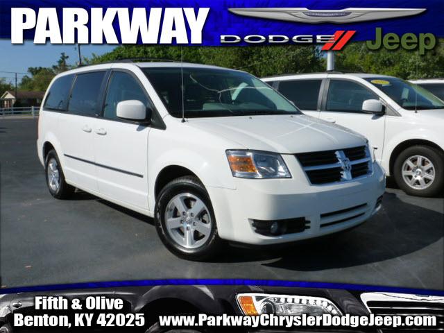 Photo of 2010 Dodge Grand Caravan