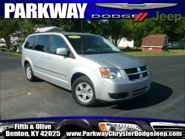 Photo of 2010 Dodge Grand Caravan