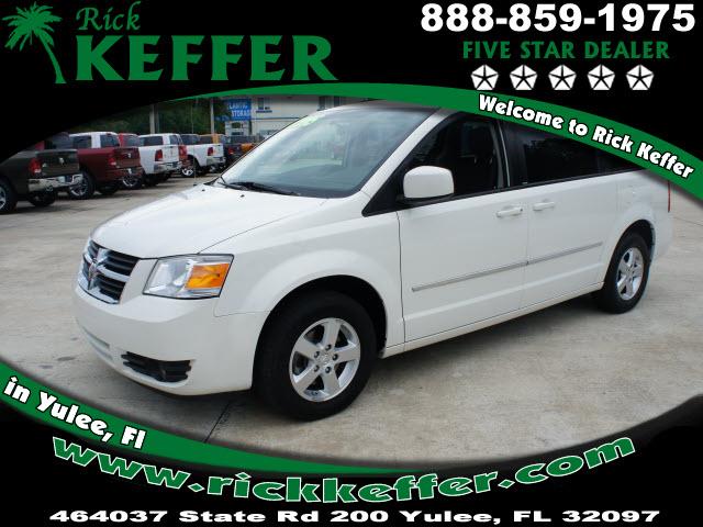 Photo of 2010 Dodge Grand Caravan