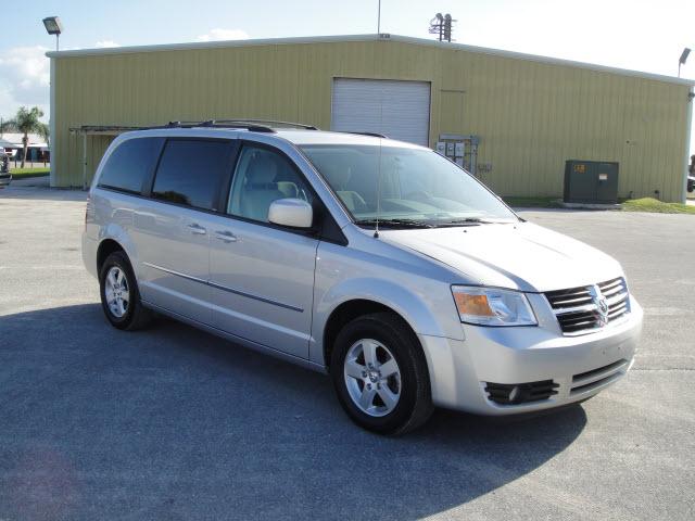 Photo of 2010 Dodge Grand Caravan
