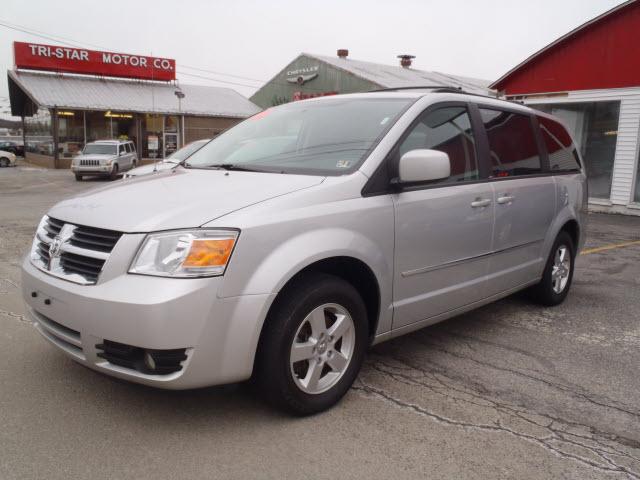 Photo of 2010 Dodge Grand Caravan