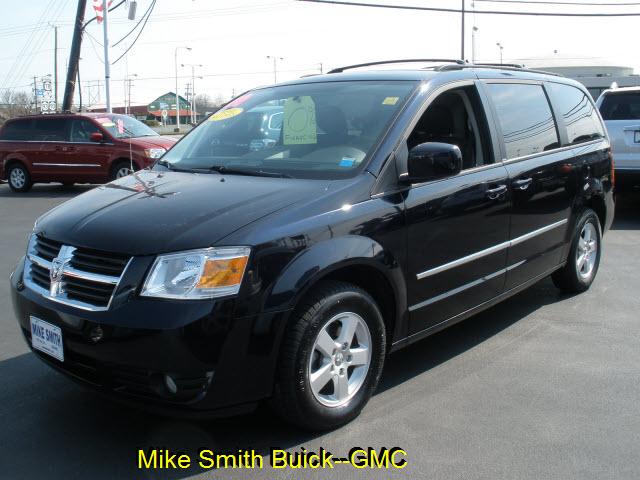 Photo of 2010 Dodge Grand Caravan