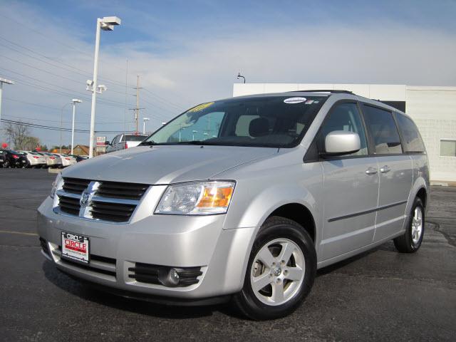 Photo of 2010 Dodge Grand Caravan