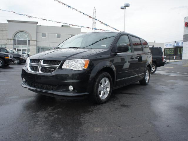 Photo of 2011 Dodge Grand Caravan