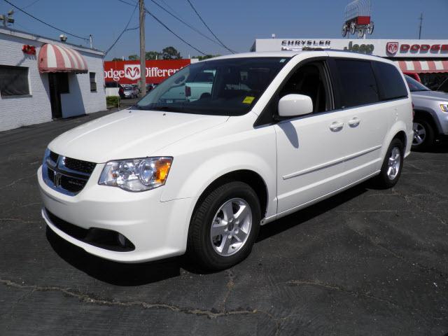 Photo of 2011 Dodge Grand Caravan