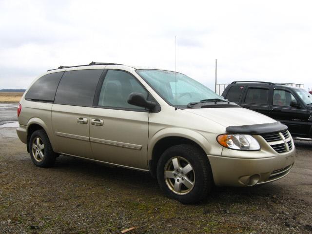 Photo of 2005 Dodge Grand Caravan