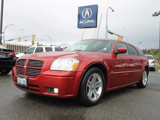Photo of 2005 Dodge Magnum