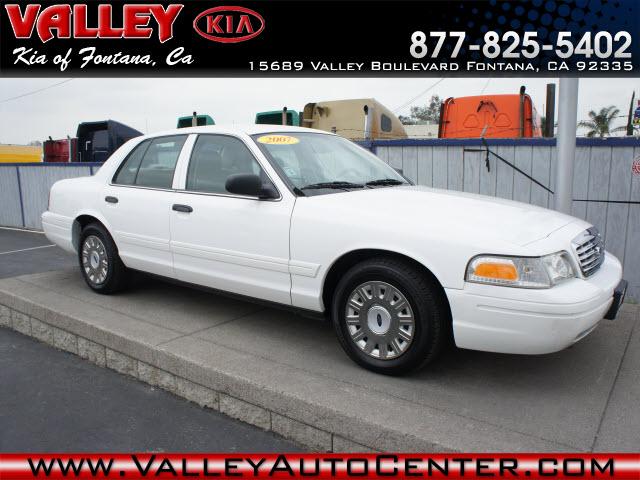 Photo of 2007 Ford Crown Victoria