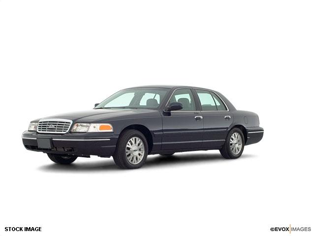 Photo of 2003 Ford Crown Victoria