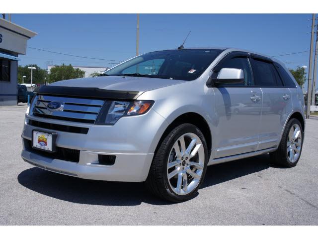 Photo of 2010 Ford Edge