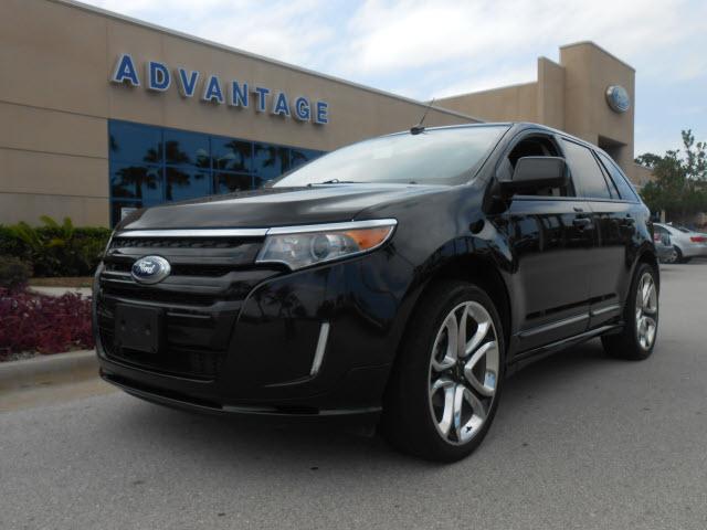 Photo of 2011 Ford Edge