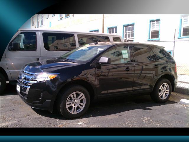 Photo of 2011 Ford Edge
