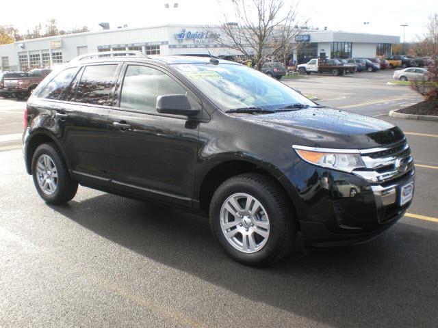 Photo of 2011 Ford Edge
