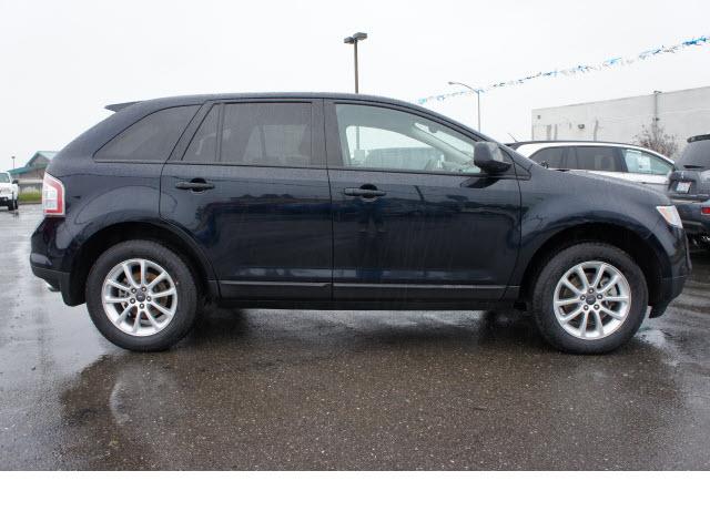 Photo of 2010 Ford Edge