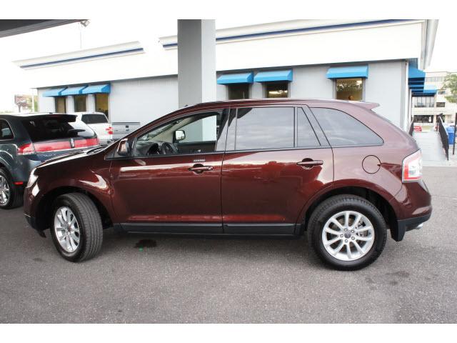 Photo of 2010 Ford Edge