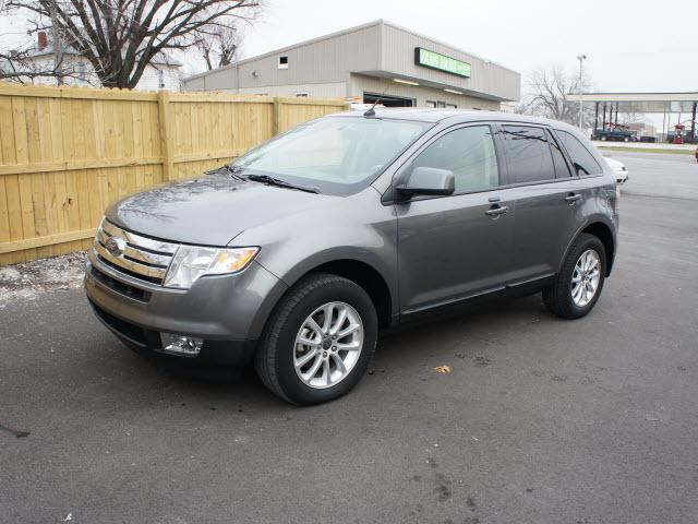 Photo of 2010 Ford Edge