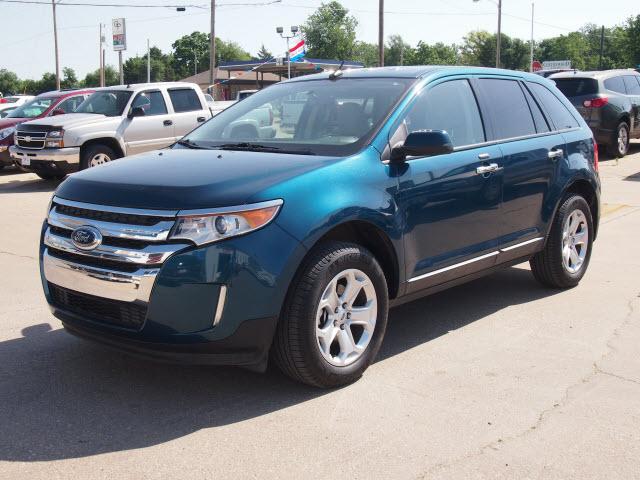 Photo of 2011 Ford Edge