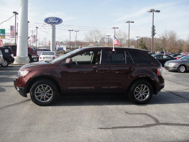 Photo of 2010 Ford Edge