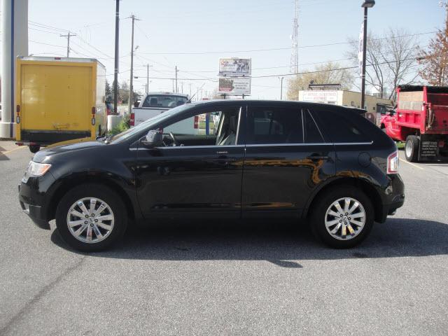 Photo of 2010 Ford Edge