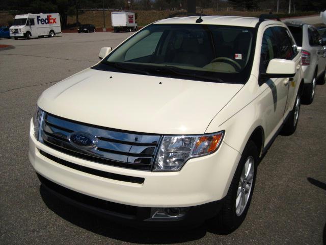 Photo of 2007 Ford Edge