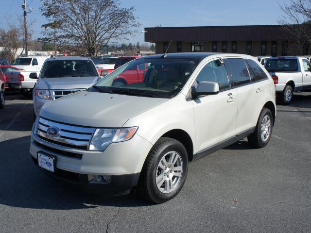 Photo of 2007 Ford Edge