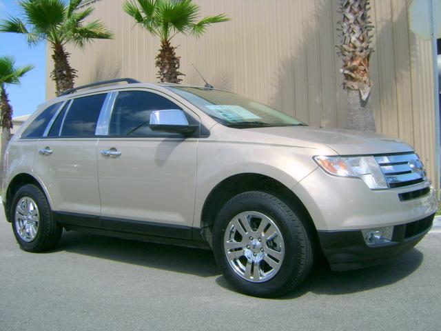 Photo of 2007 Ford Edge