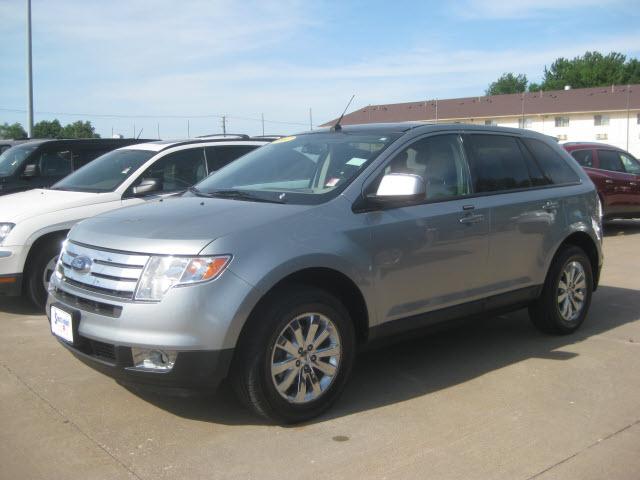 Photo of 2007 Ford Edge