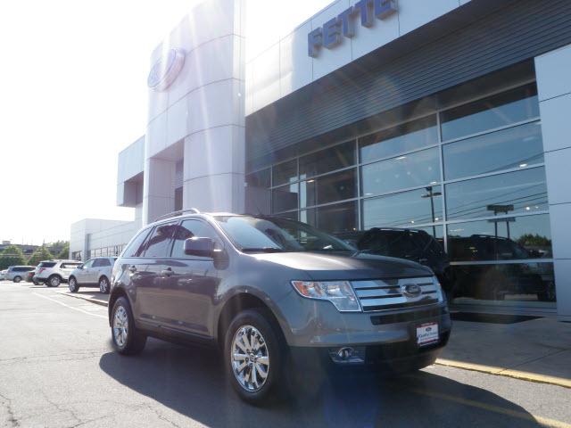 Photo of 2010 Ford Edge