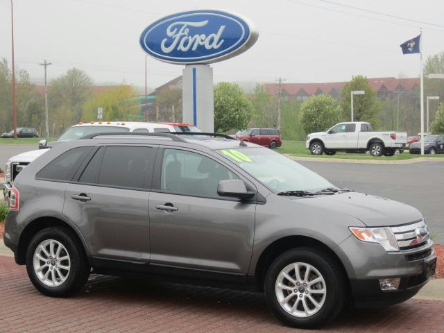 Photo of 2010 Ford Edge