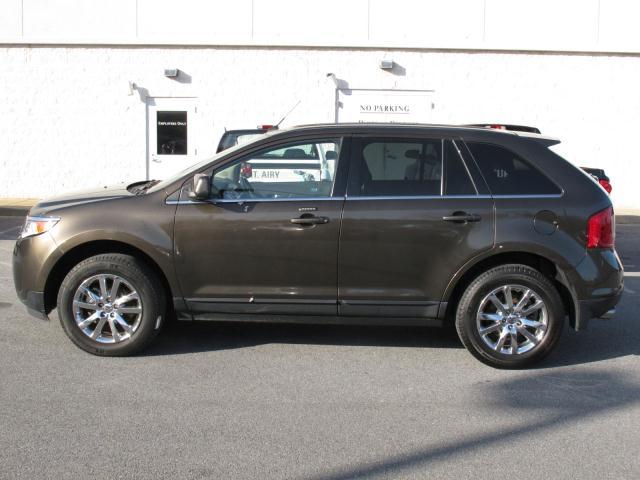 Photo of 2011 Ford Edge
