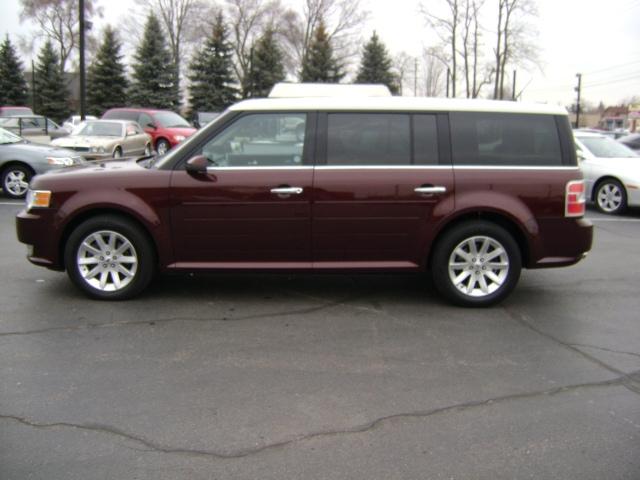 Photo of 2009 Ford Flex